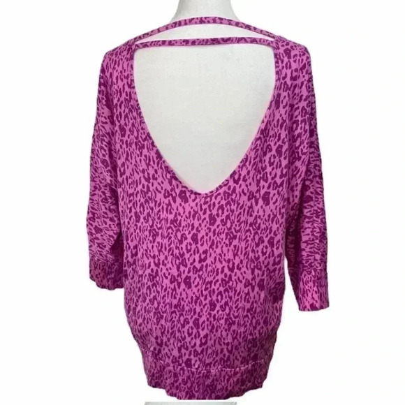 Torrid Hot Pink and Purple Leopard Print Strappy Back Double V Top Tee 2X - Picture 2 of 5